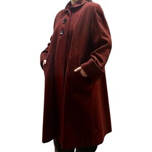 Elegant Women's Burgundy Coat